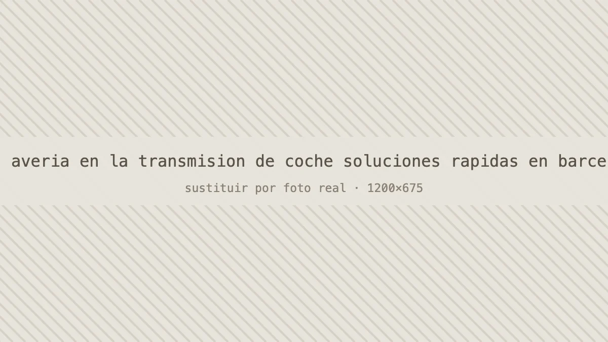 Vehículo con avería de transmisión entrando al taller sobre plataforma de grúa